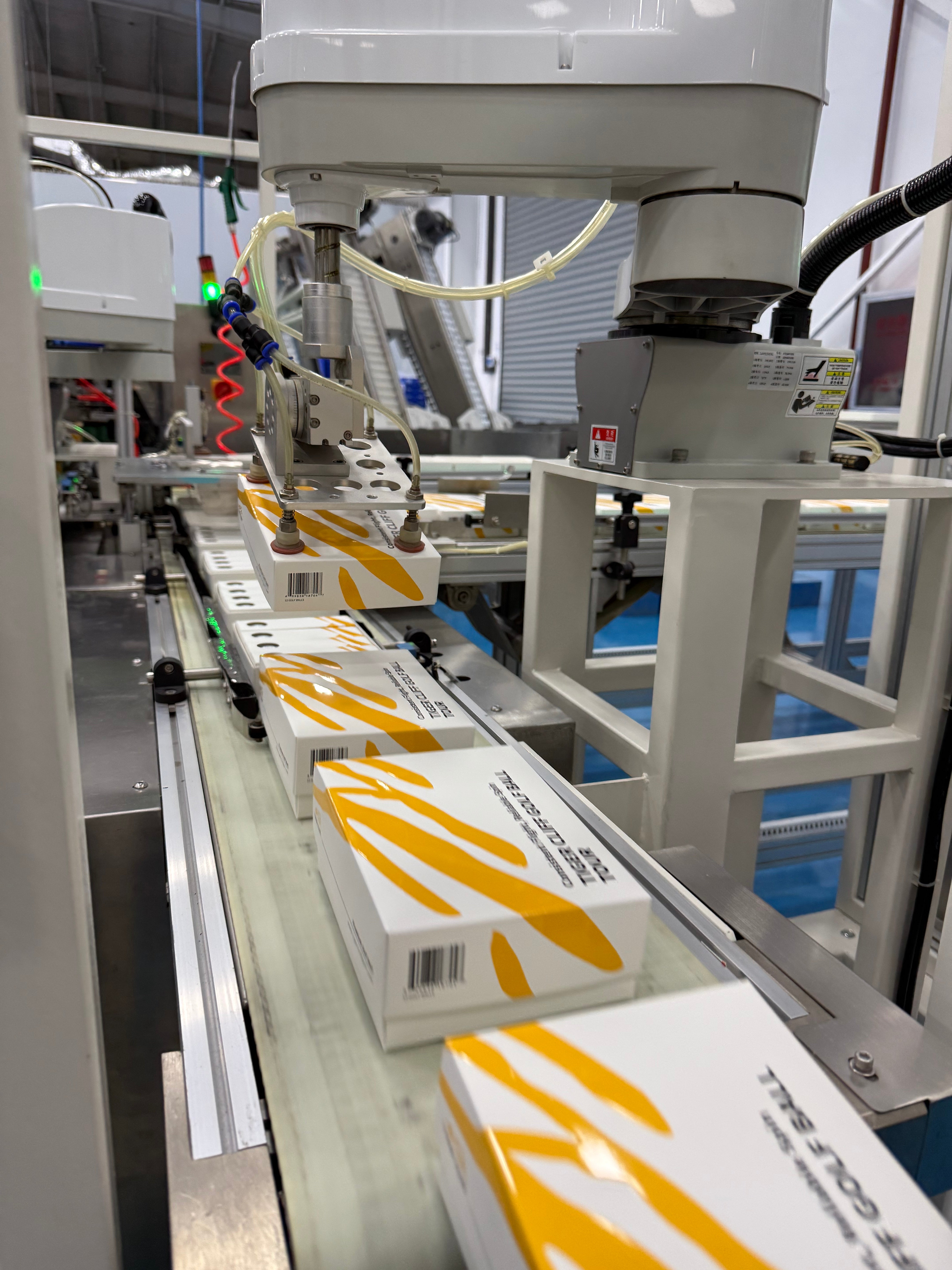 How is a Tiger Cliff Golf Ball Made in Factory